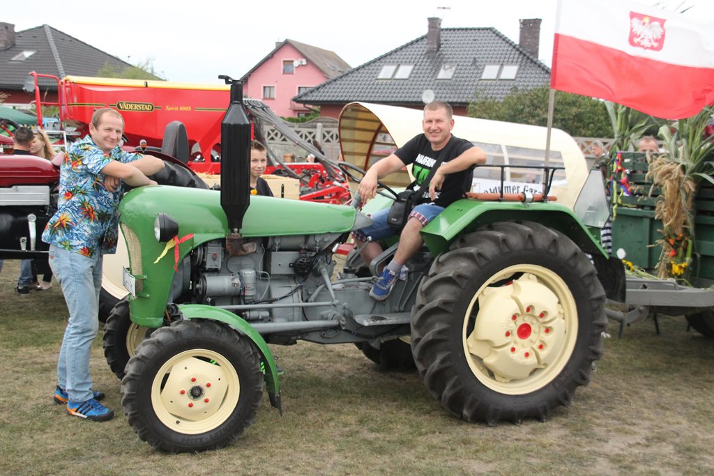 Mieszkańcy gminy Prochowice wspólnie bawili się na dożynkach