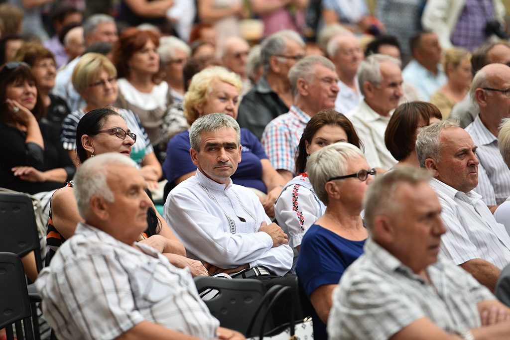 „Ukraińskie ( i nie tylko) klimaty” w legnickim rynku