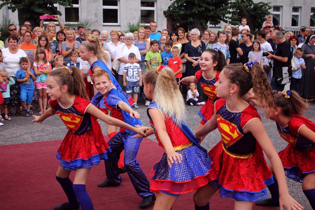W szkole katolickiej odbył się jubileuszowy festyn rodzinny