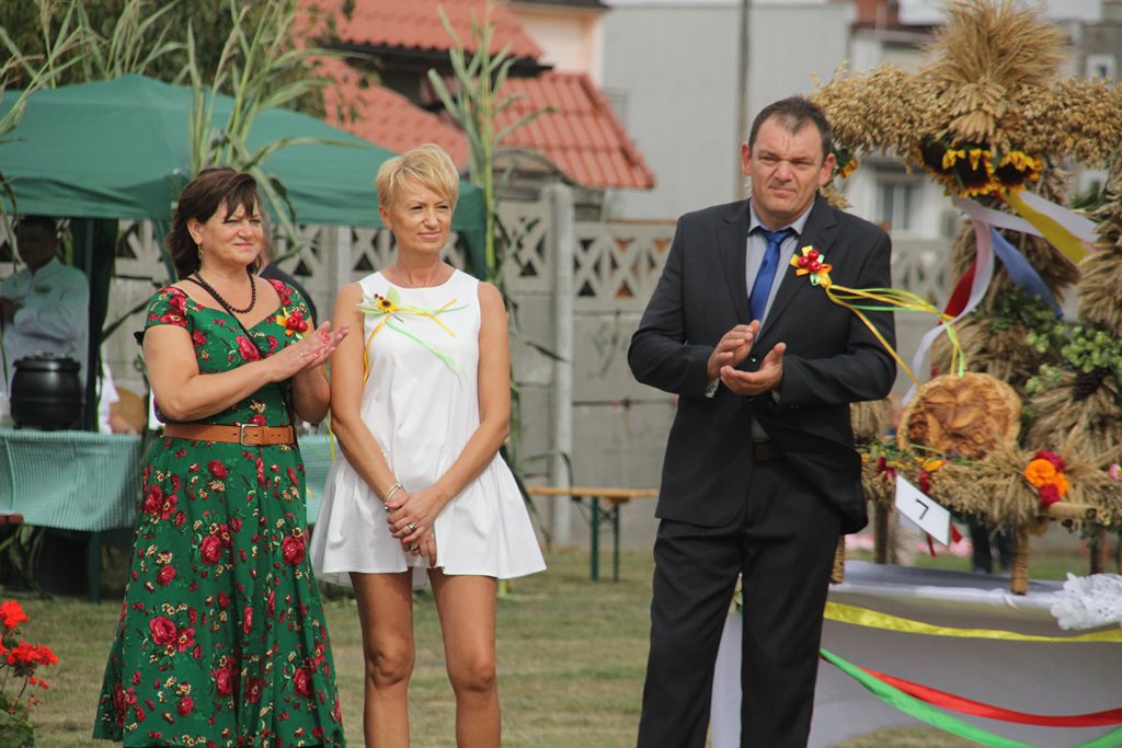 Mieszkańcy gminy Prochowice wspólnie bawili się na dożynkach