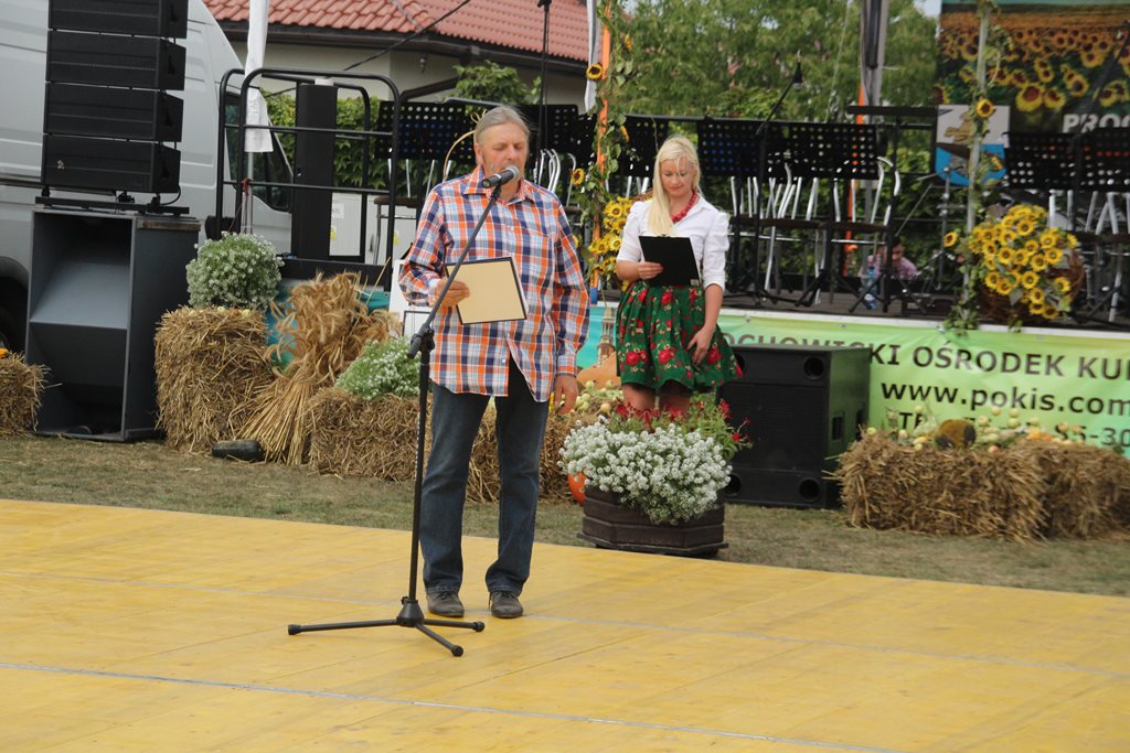 Mieszkańcy gminy Prochowice wspólnie bawili się na dożynkach