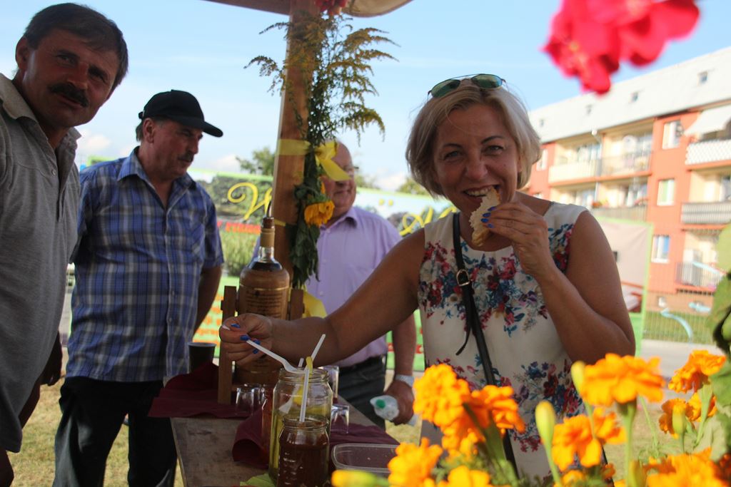 W Rosochatej mieszkańcy gminy Kunice bawili się do wieczora