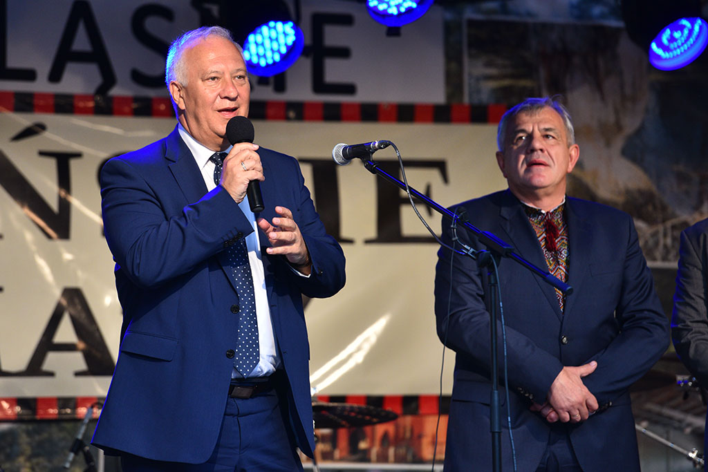 „Ukraińskie ( i nie tylko) klimaty” w legnickim rynku