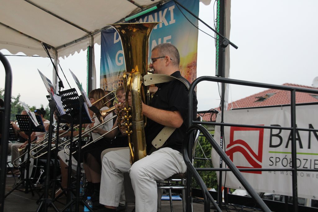 Mieszkańcy gminy Prochowice wspólnie bawili się na dożynkach