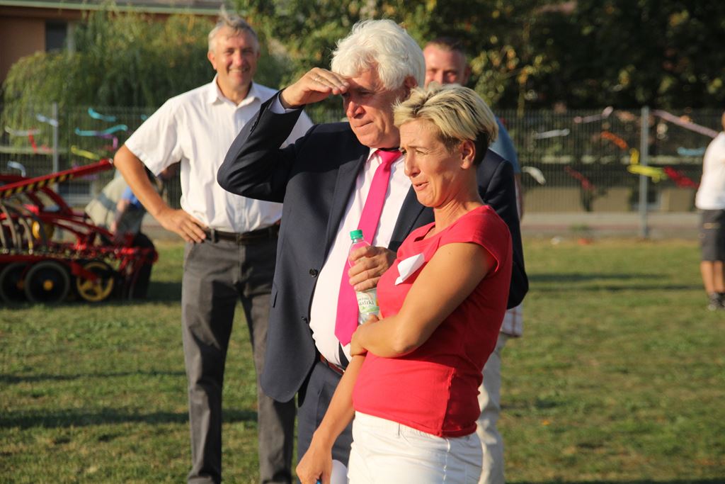 W Rosochatej mieszkańcy gminy Kunice bawili się do wieczora