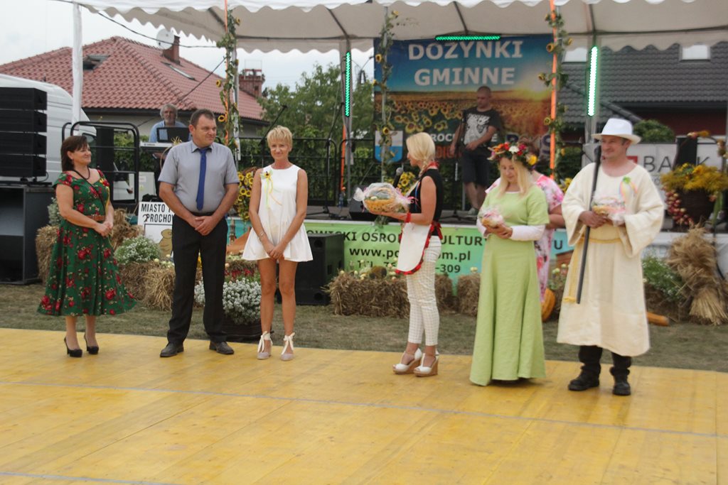 Mieszkańcy gminy Prochowice wspólnie bawili się na dożynkach