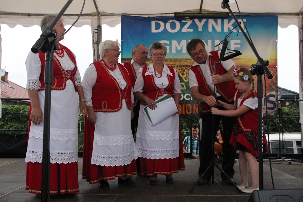 Mieszkańcy gminy Prochowice wspólnie bawili się na dożynkach