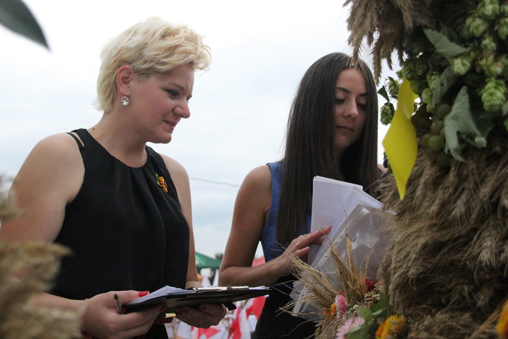 Mieszkańcy gminy Prochowice wspólnie bawili się na dożynkach