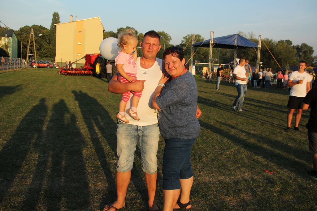 W Rosochatej mieszkańcy gminy Kunice bawili się do wieczora