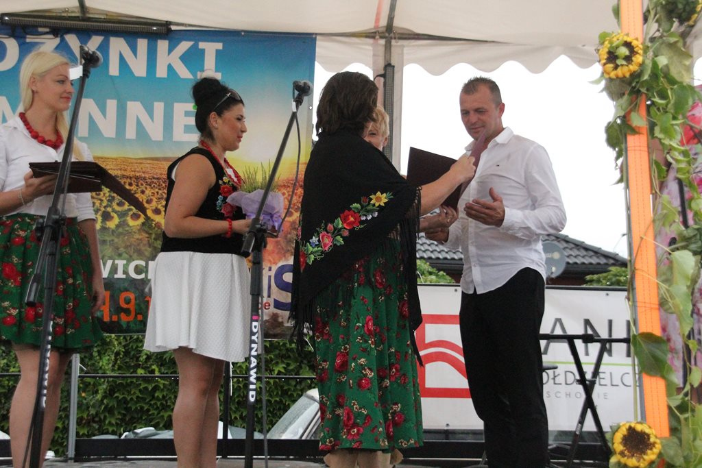 Mieszkańcy gminy Prochowice wspólnie bawili się na dożynkach