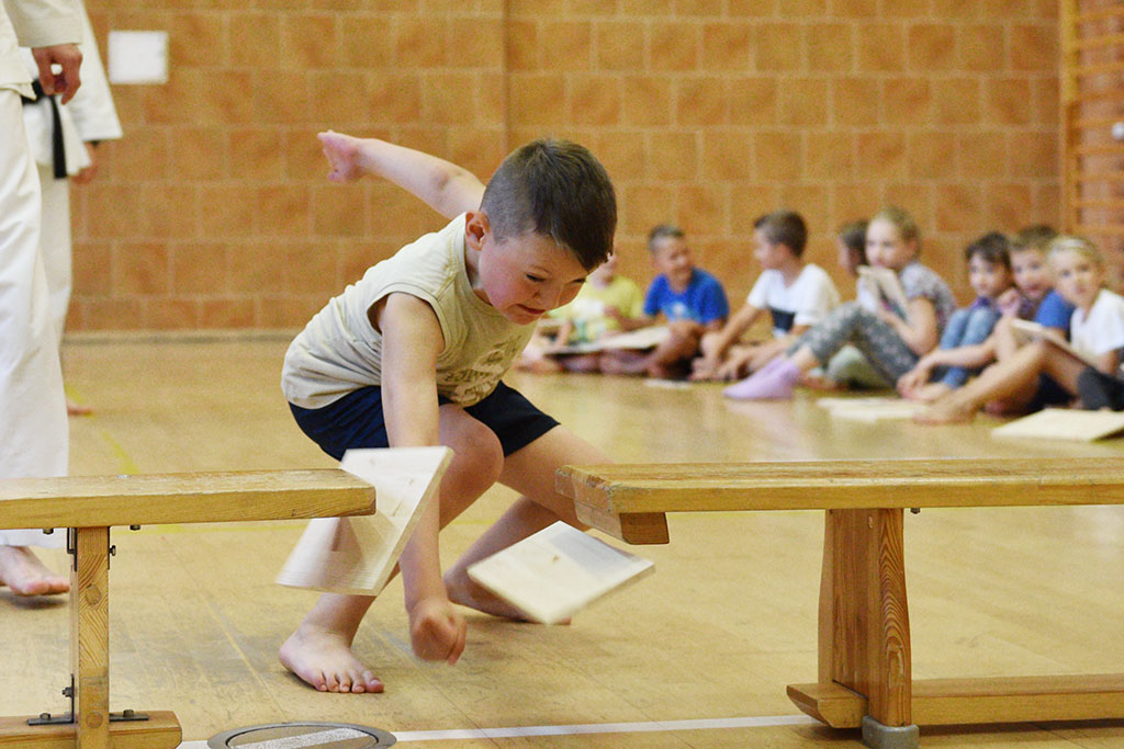 Zakończenie zajęć z samoobrony dla dzieci i młodzieży