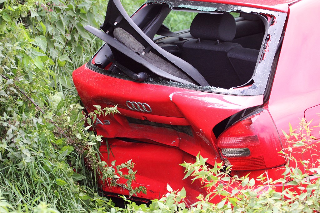 Dwie osoby ranne w wypadku do którego doszło w Ziemnicach