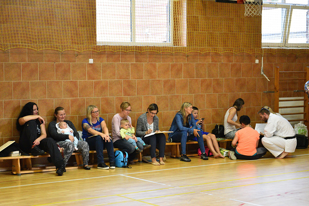 Zakończenie zajęć z samoobrony dla dzieci i młodzieży