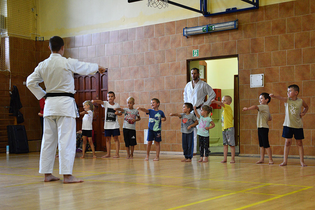 Zakończenie zajęć z samoobrony dla dzieci i młodzieży