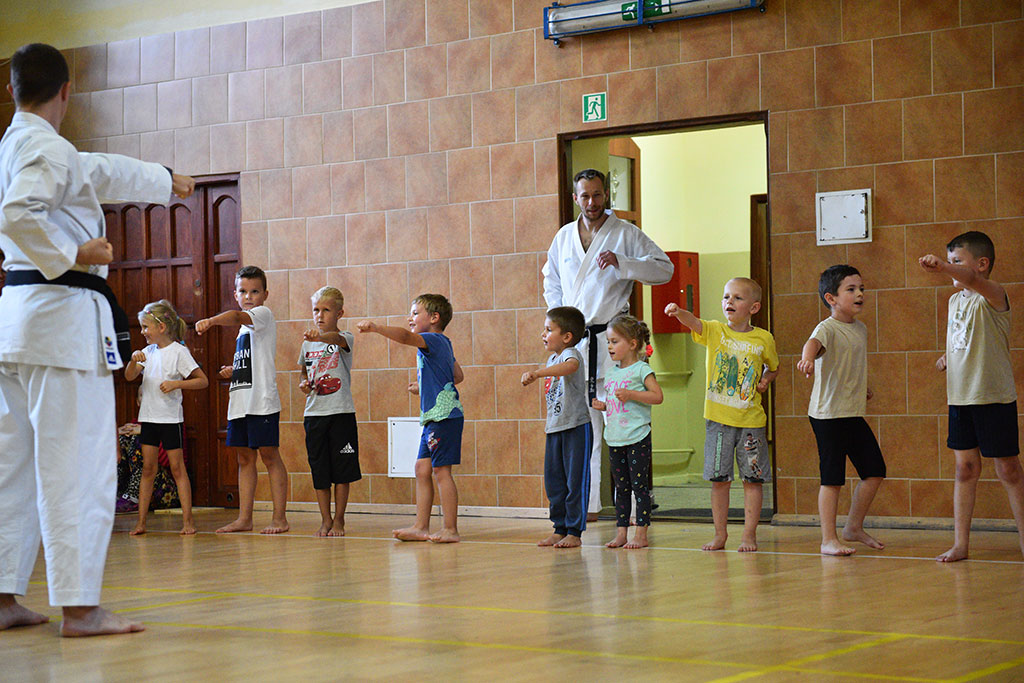 Zakończenie zajęć z samoobrony dla dzieci i młodzieży