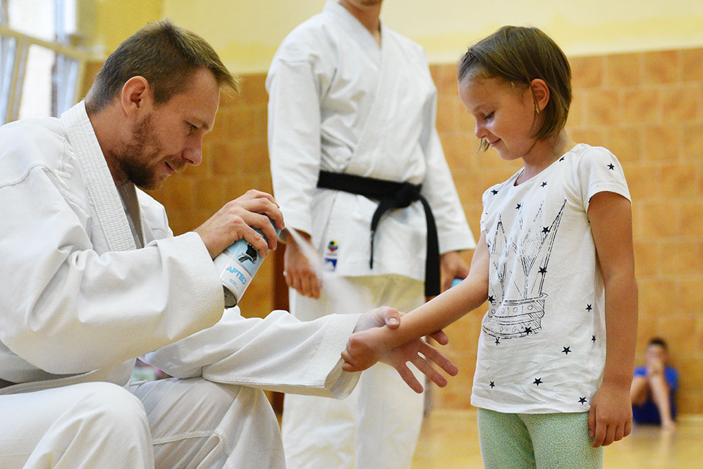 Zakończenie zajęć z samoobrony dla dzieci i młodzieży