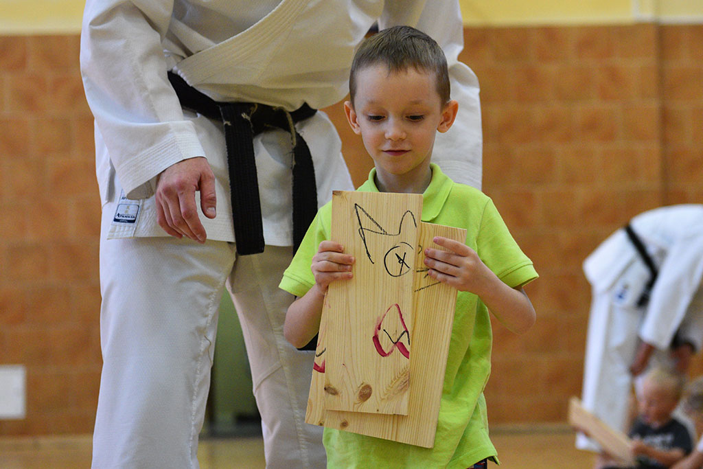 Zakończenie zajęć z samoobrony dla dzieci i młodzieży