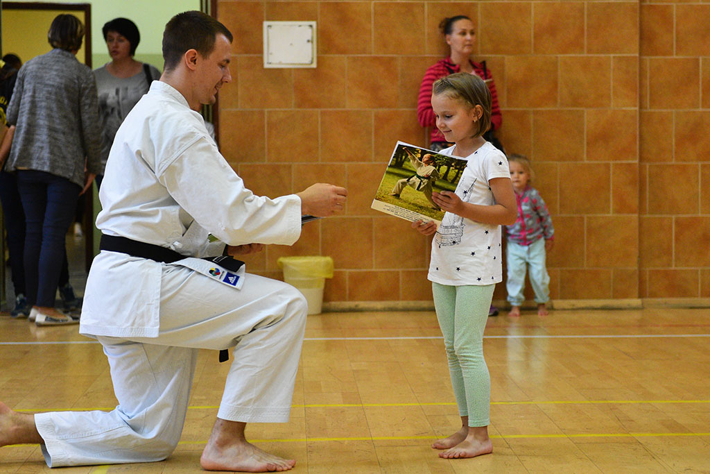 Zakończenie zajęć z samoobrony dla dzieci i młodzieży