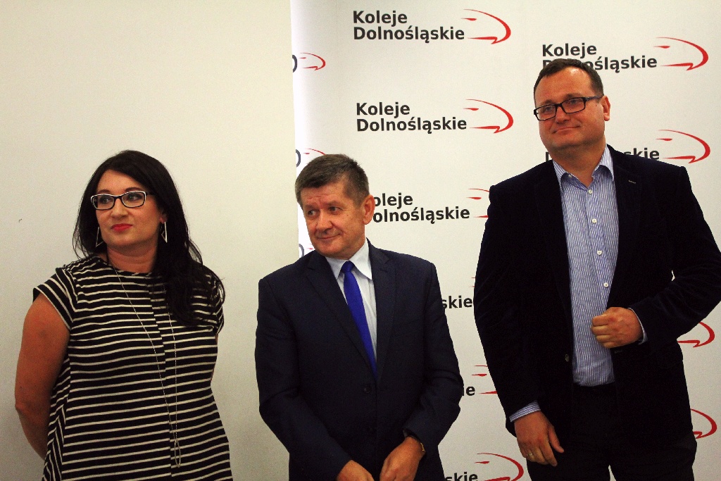 Wystawa fotograficzna Miasto na dworcu kolejowym w Legnicy