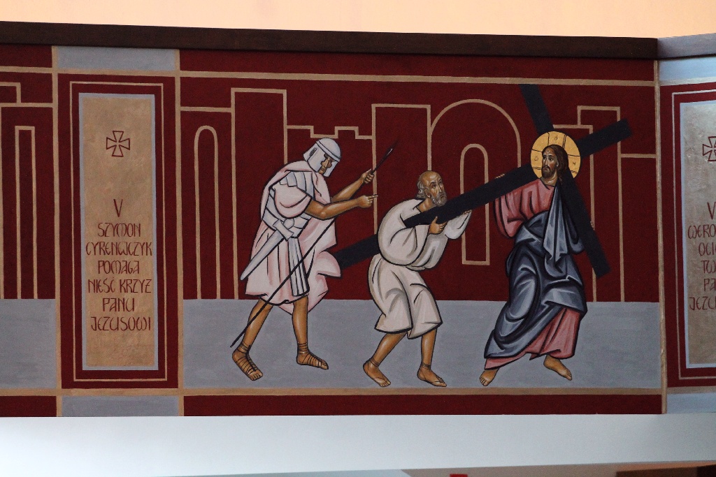 Siedem stacji Drogi Krzyżowej w kościele MBKP już namalowane