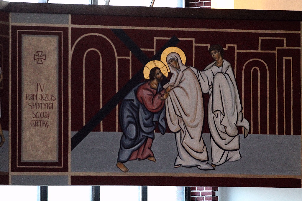 Siedem stacji Drogi Krzyżowej w kościele MBKP już namalowane