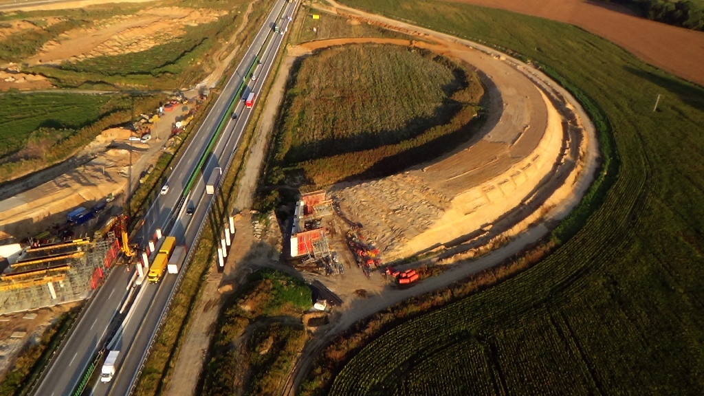 Budują drogę S3 z Legnicy do Lubina. Kolejny raport z lotu ptaka