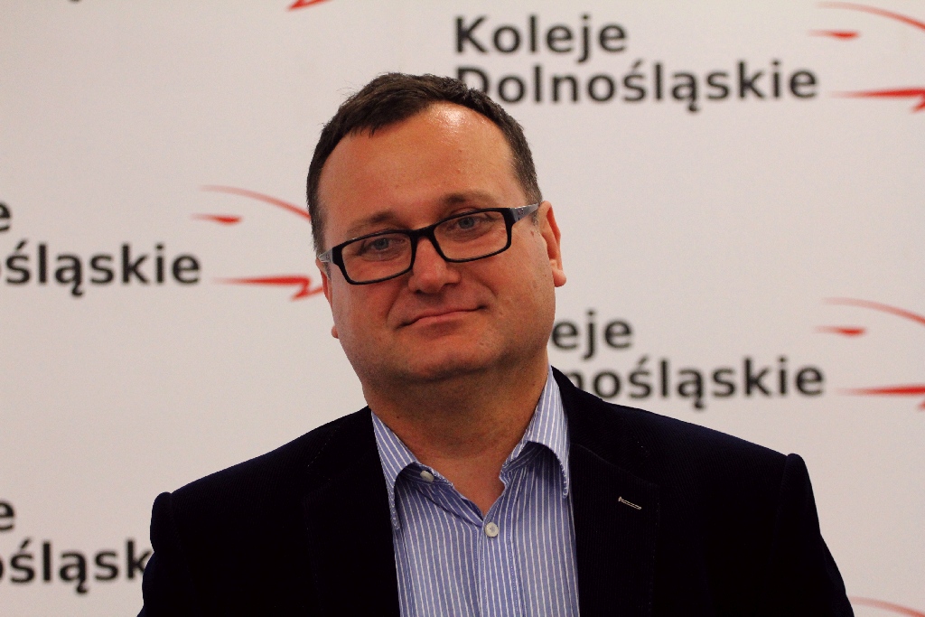 Wystawa fotograficzna Miasto na dworcu kolejowym w Legnicy