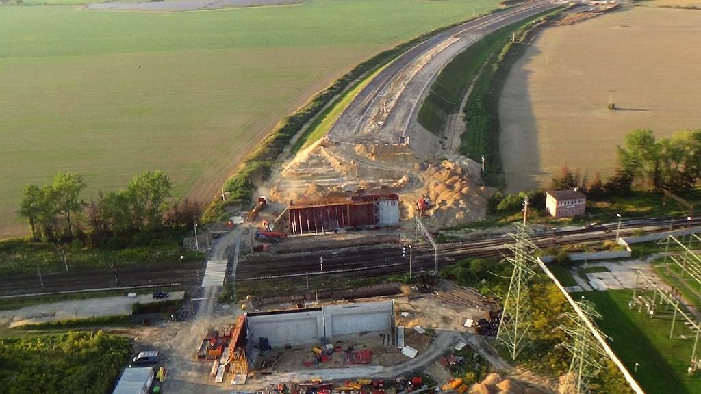 Budują drogę S3 z Legnicy do Lubina. Kolejny raport z lotu ptaka