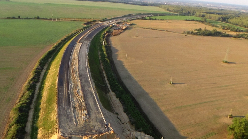 Budują drogę S3 z Legnicy do Lubina. Kolejny raport z lotu ptaka