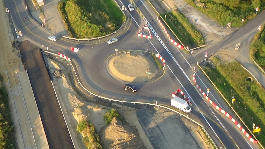 Budują drogę S3 z Legnicy do Lubina. Kolejny raport z lotu ptaka