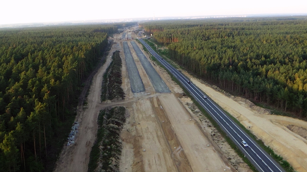 Budują drogę S3 z Legnicy do Lubina. Kolejny raport z lotu ptaka