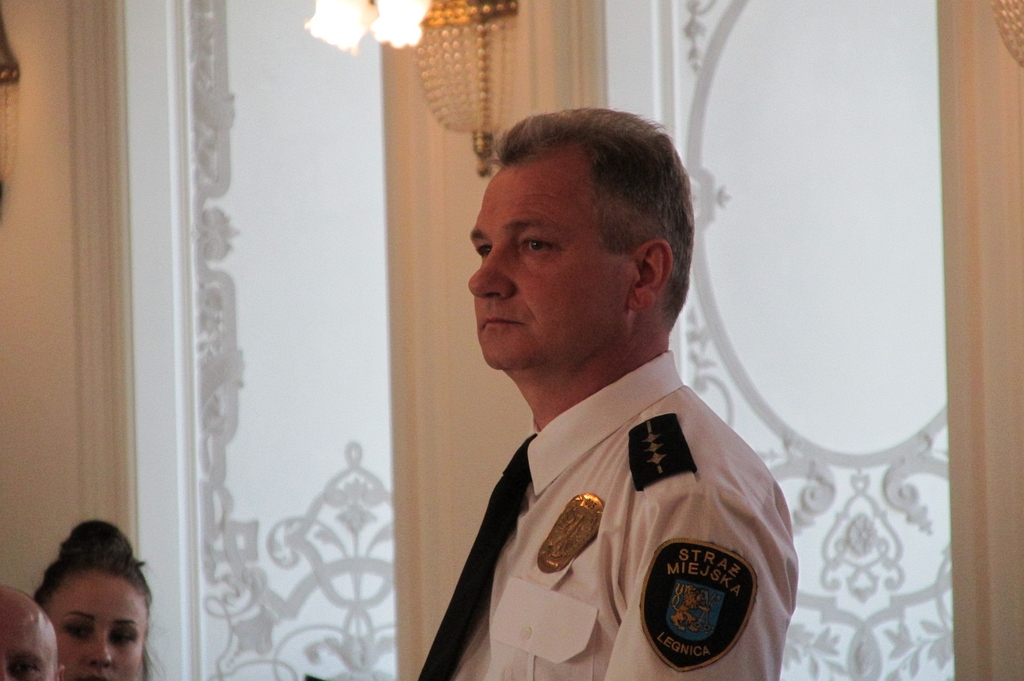 Legniccy strażnicy miejscy świętowali w akademii 25. urodziny