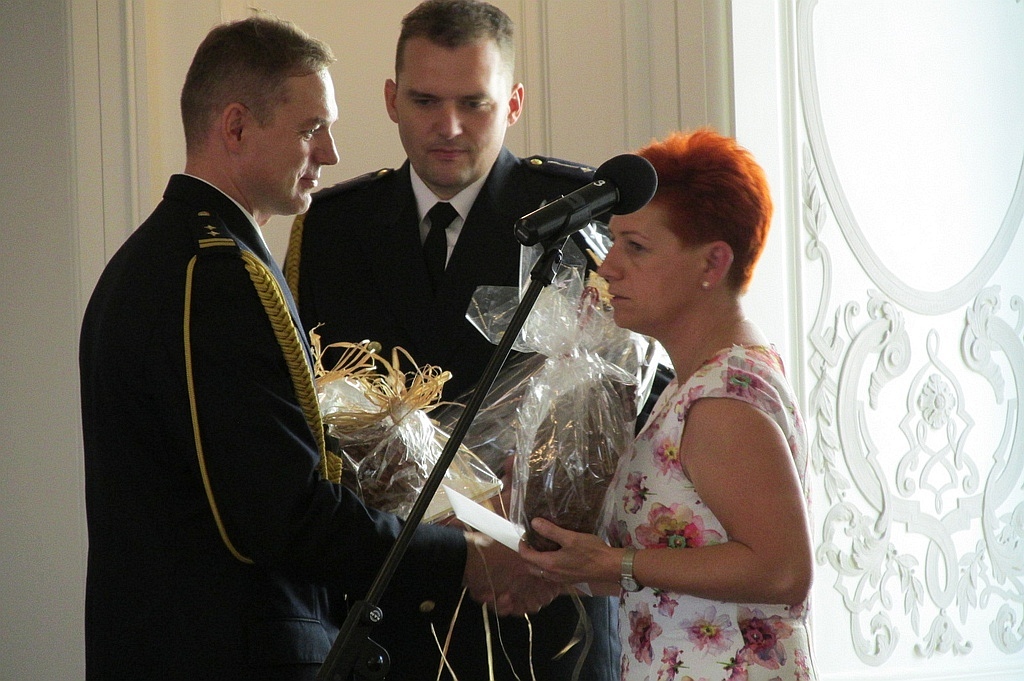 Legniccy strażnicy miejscy świętowali w akademii 25. urodziny