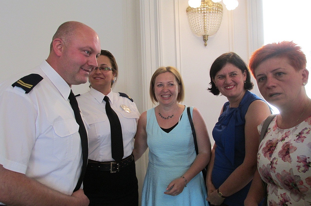 Legniccy strażnicy miejscy świętowali w akademii 25. urodziny