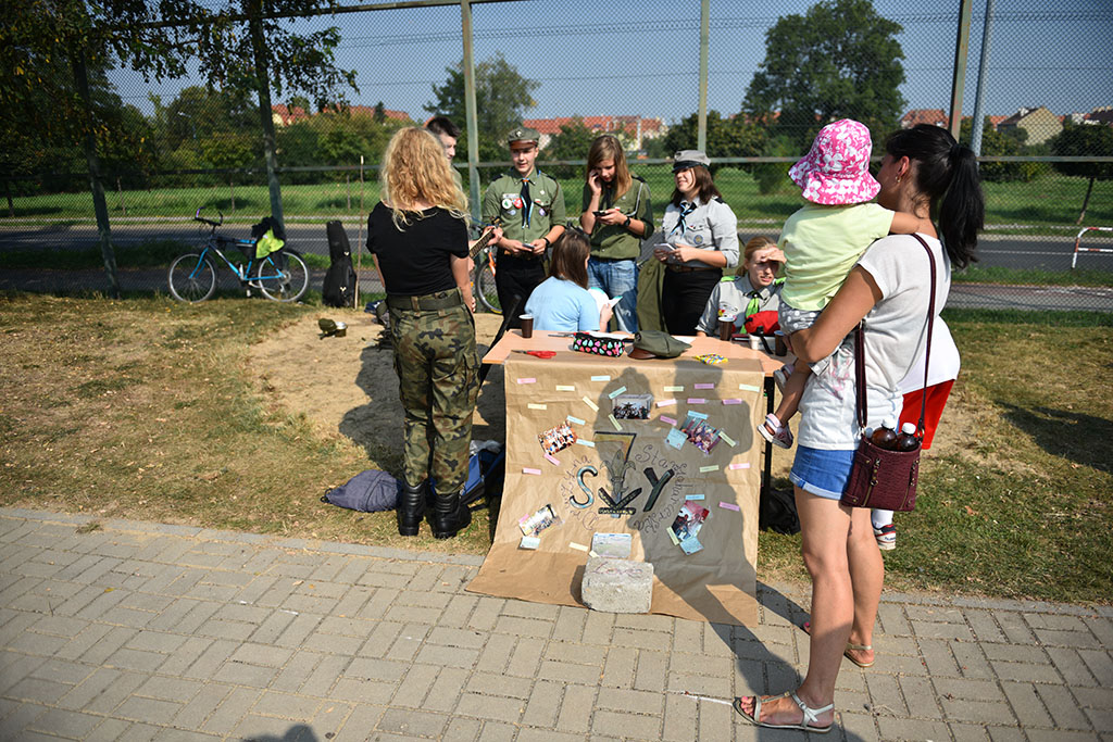 W legnickiej „dziewiątce” odbył się festyn „Postaw na rodzinę”