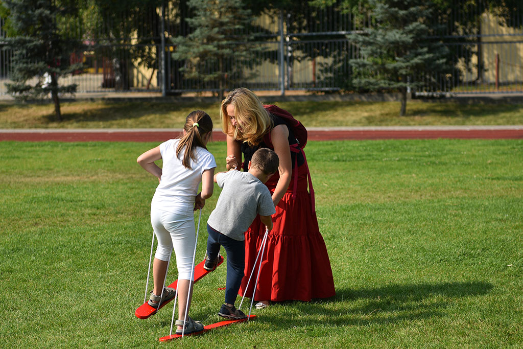 W legnickiej „dziewiątce” odbył się festyn „Postaw na rodzinę”