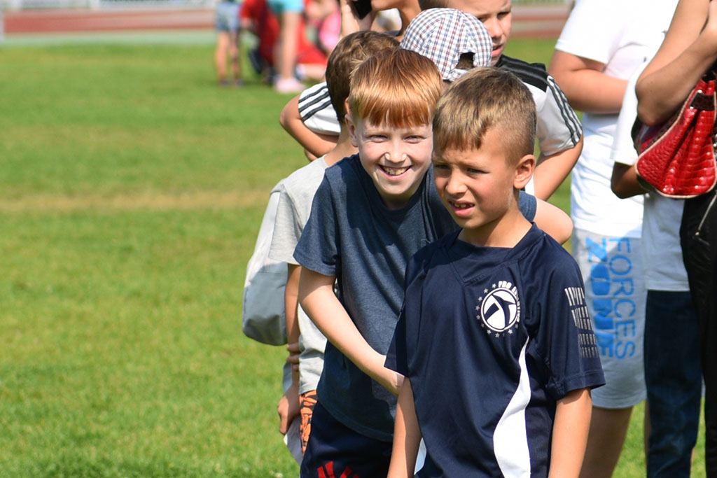 W legnickiej „dziewiątce” odbył się festyn „Postaw na rodzinę”