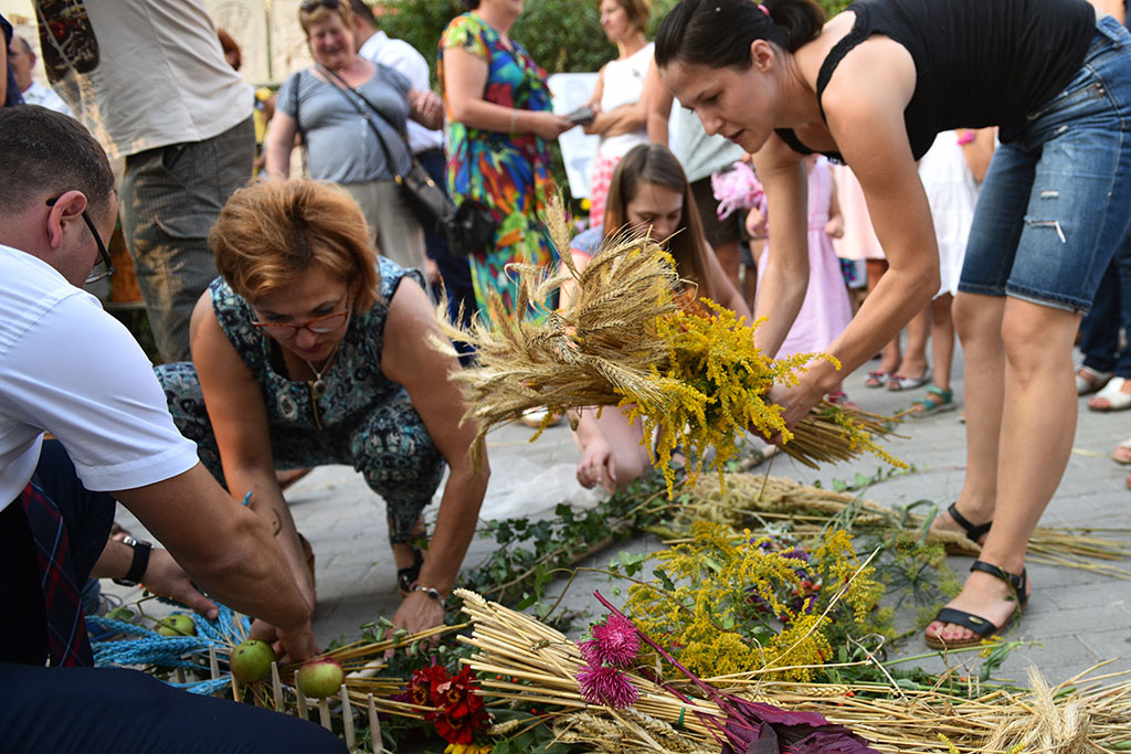 Mieszkańcy gminy Legnickie Pole bawili się na świecie plonów