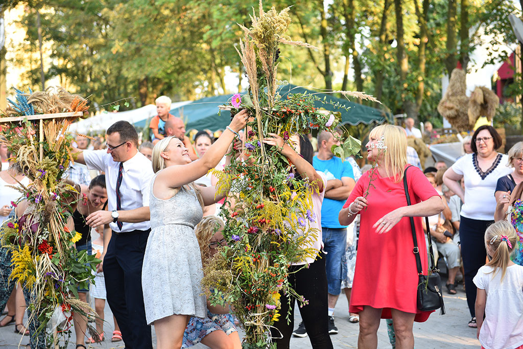 Mieszkańcy gminy Legnickie Pole bawili się na świecie plonów