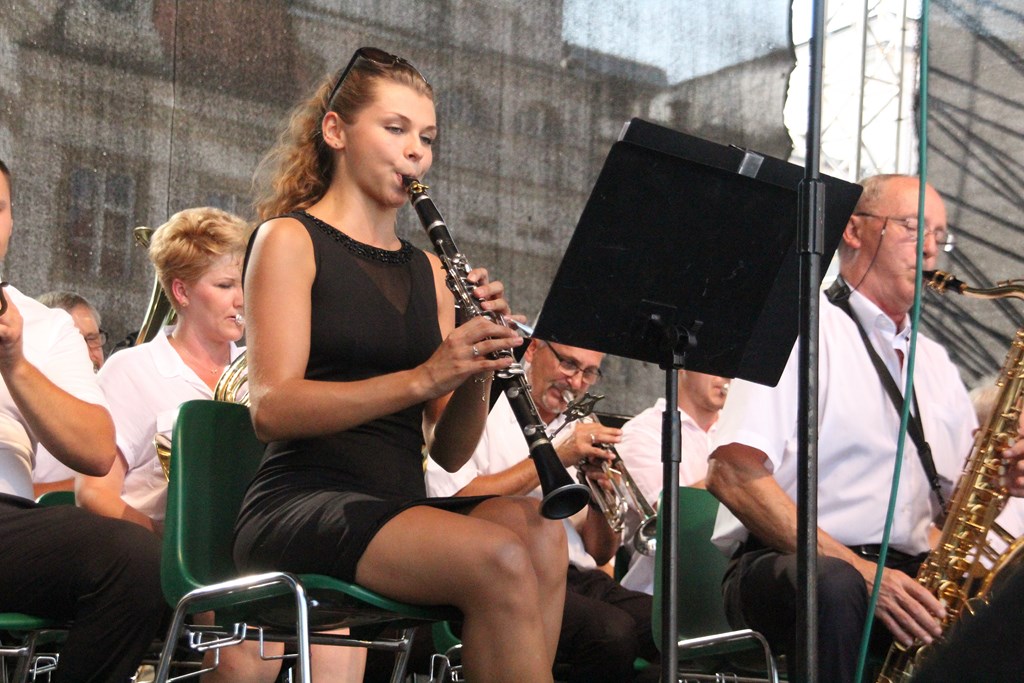 Tłum legniczan bawił się na sobotnich imieninach ulicy NMP