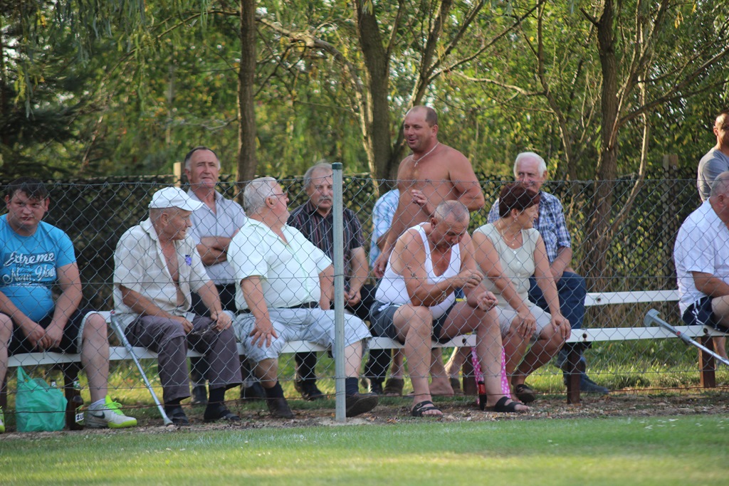 Orkan Szczedrzykowice skromnie pokonał Karkonosze Jelenia Góra