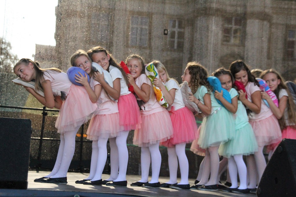 Tłum legniczan bawił się na sobotnich imieninach ulicy NMP