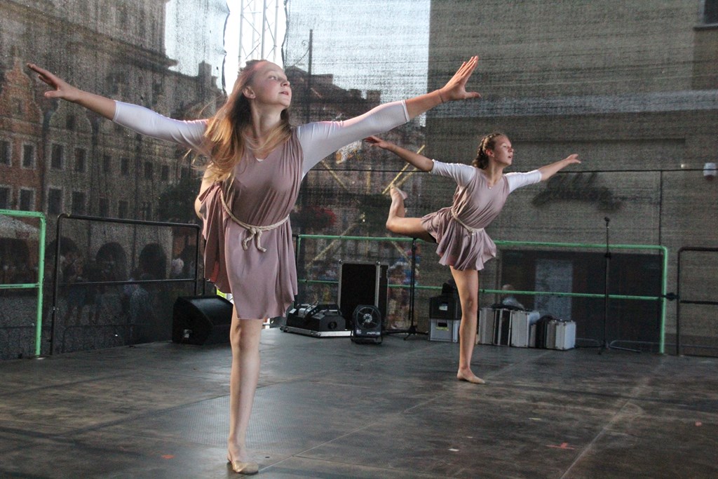 Tłum legniczan bawił się na sobotnich imieninach ulicy NMP