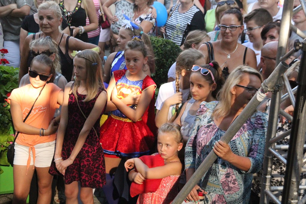 Tłum legniczan bawił się na sobotnich imieninach ulicy NMP