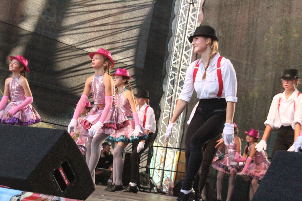 Tłum legniczan bawił się na sobotnich imieninach ulicy NMP