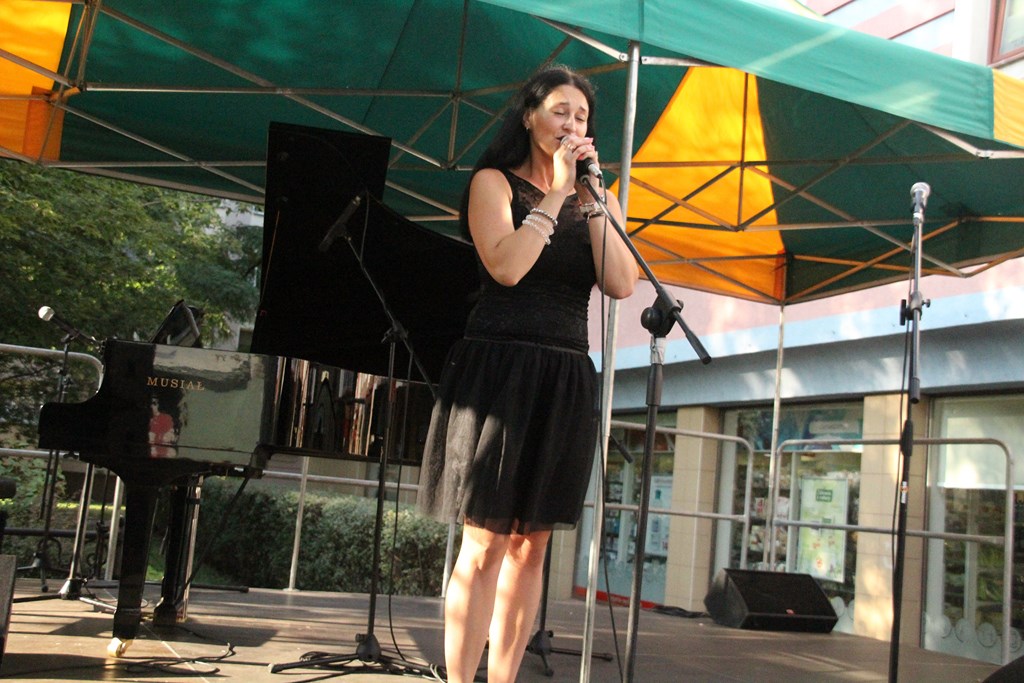 Tłum legniczan bawił się na sobotnich imieninach ulicy NMP