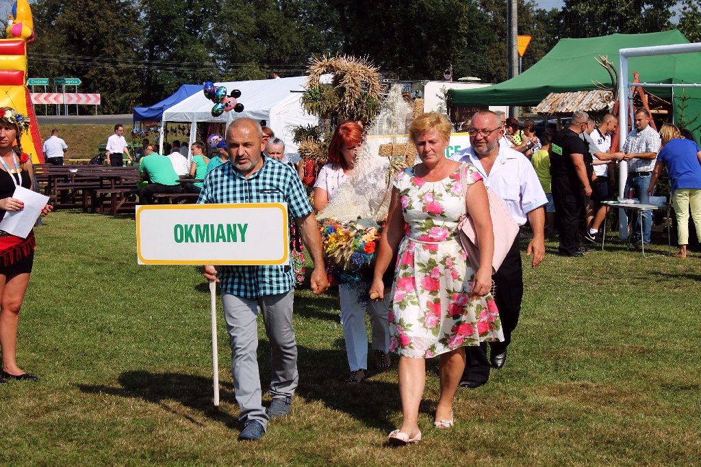 Mieszkańcy gminy Chojnów świętowali na dożynkach gminnych