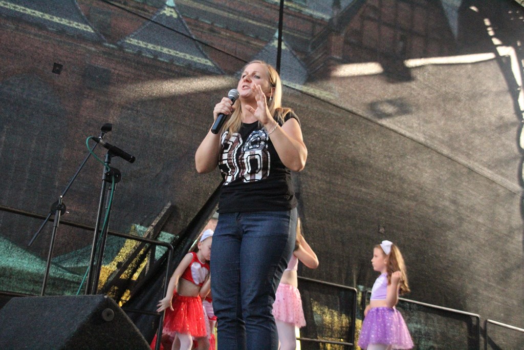 Tłum legniczan bawił się na sobotnich imieninach ulicy NMP