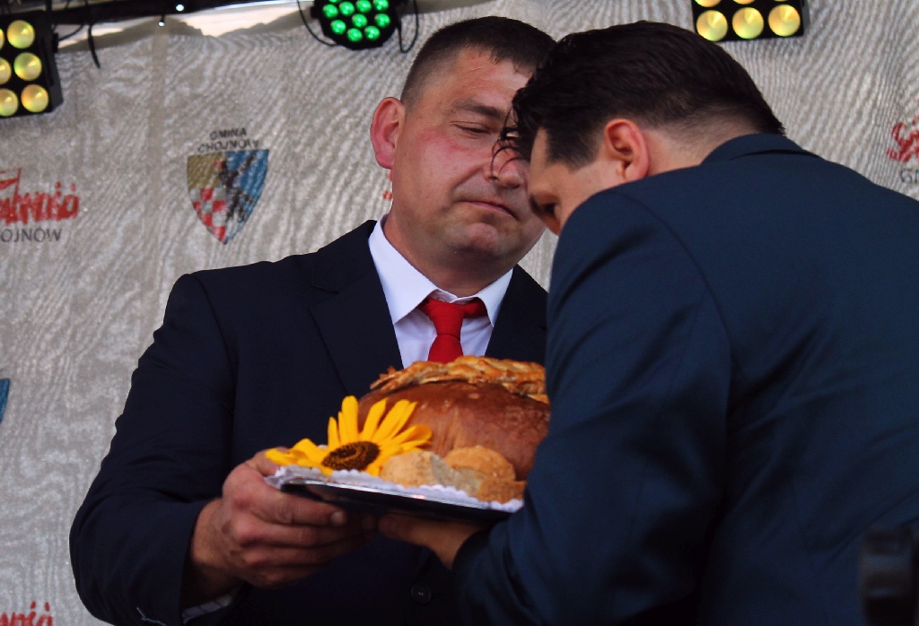 Mieszkańcy gminy Chojnów świętowali na dożynkach gminnych