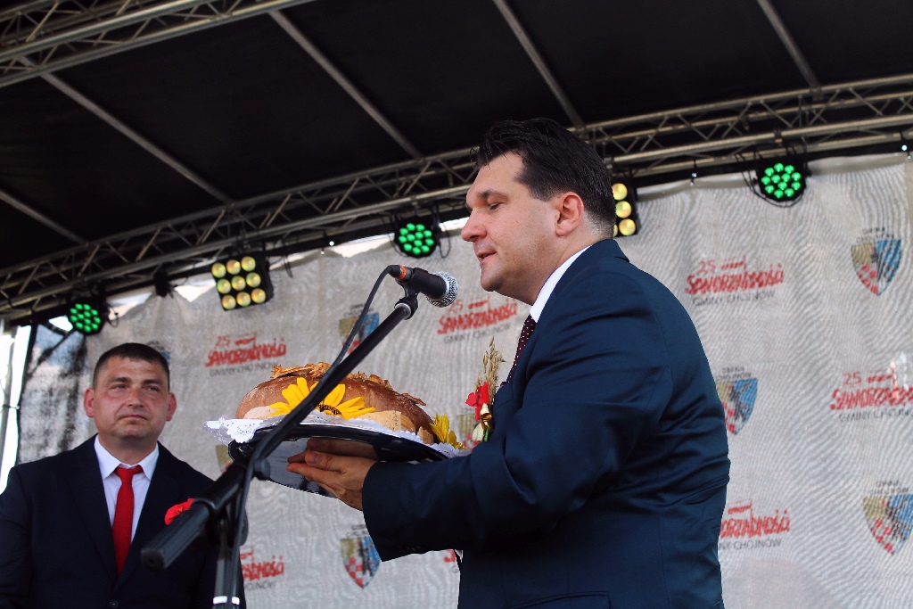 Mieszkańcy gminy Chojnów świętowali na dożynkach gminnych